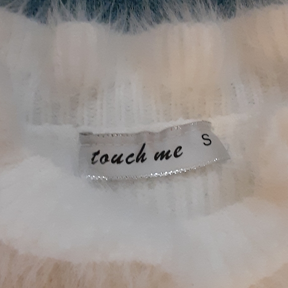 Sweater - Picture 1 of 2